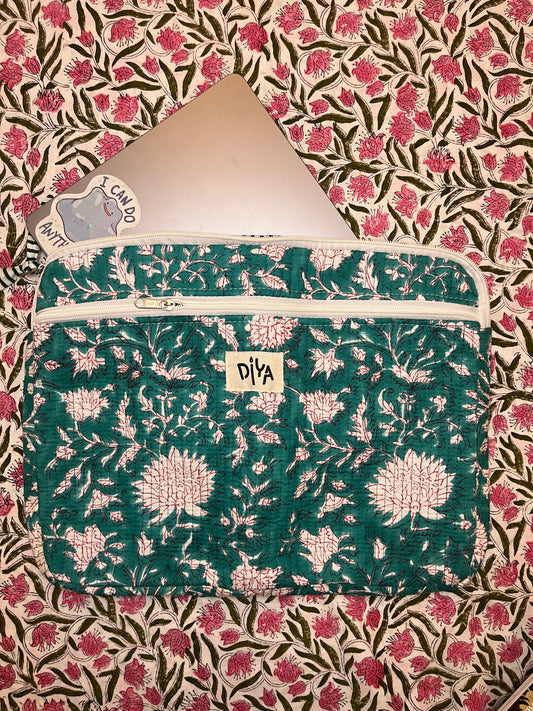 Classic Green Floral Laptop Sleeve