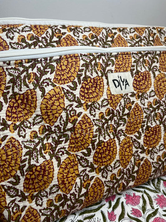 Rose Motif Cotton Laptop Sleeve