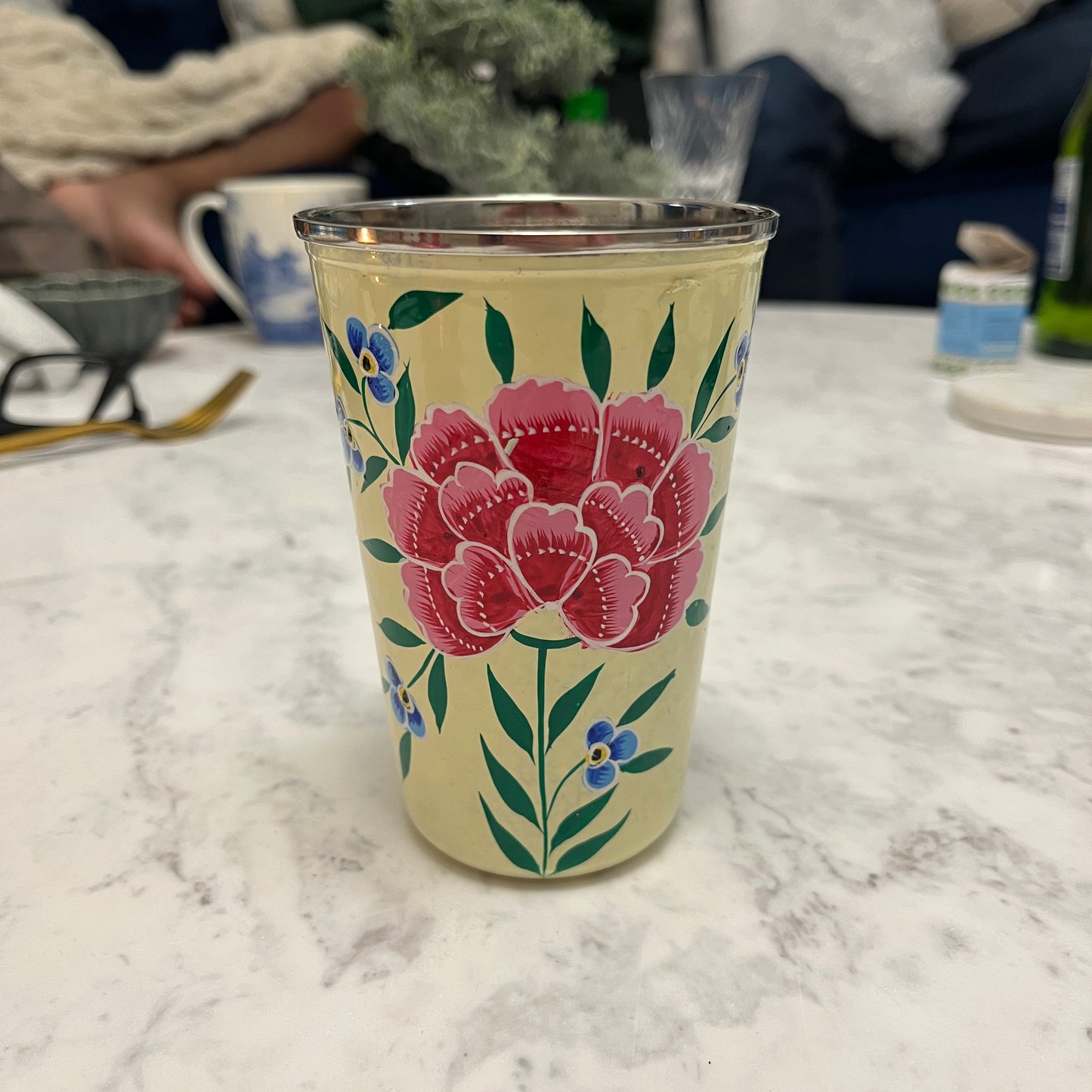Yellow steel glass