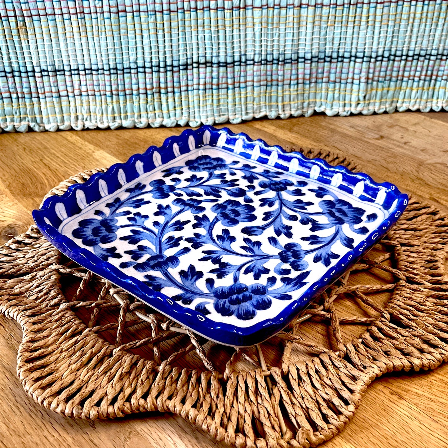 Waved Edge Square Plate