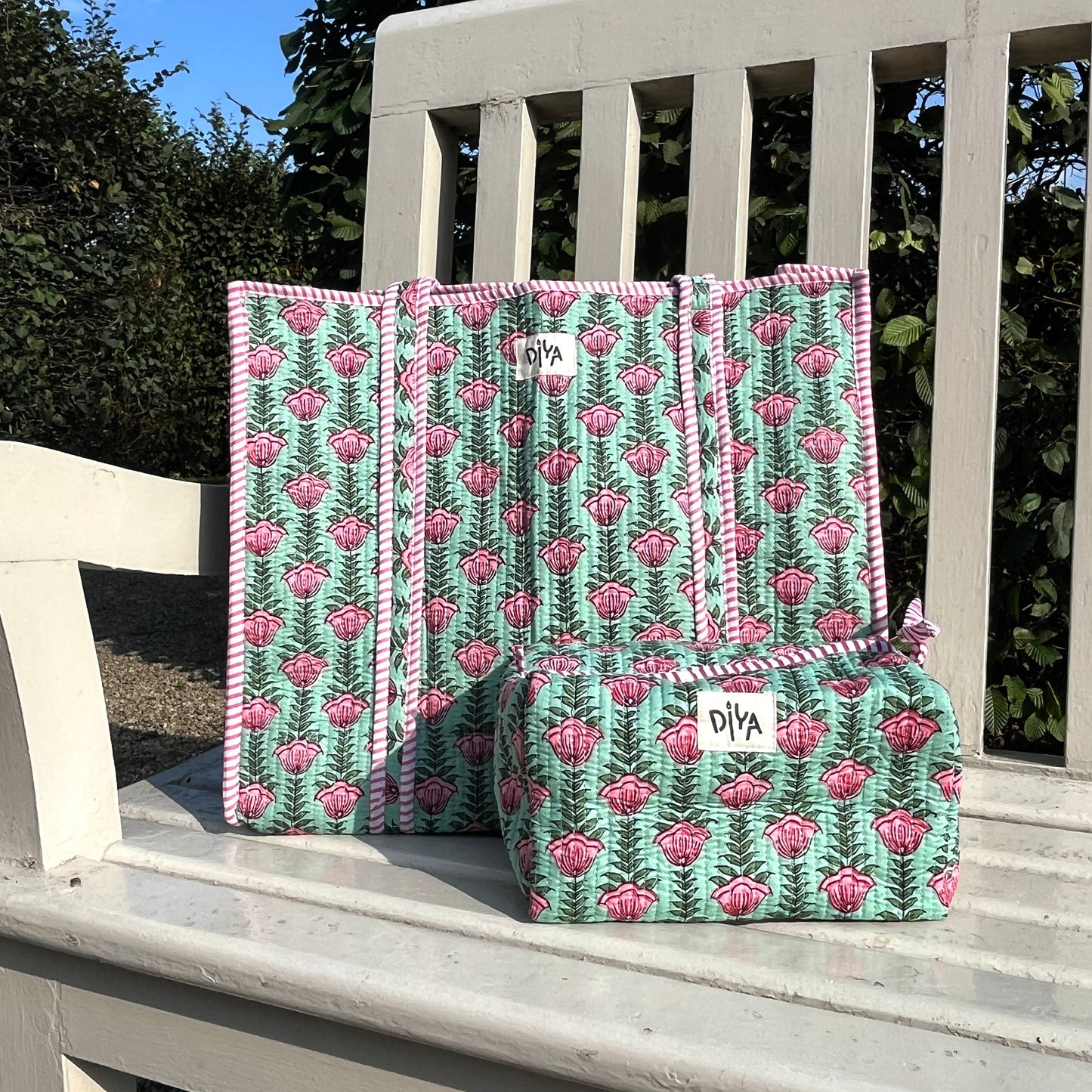 Green Bloom Laptop Tote Bag