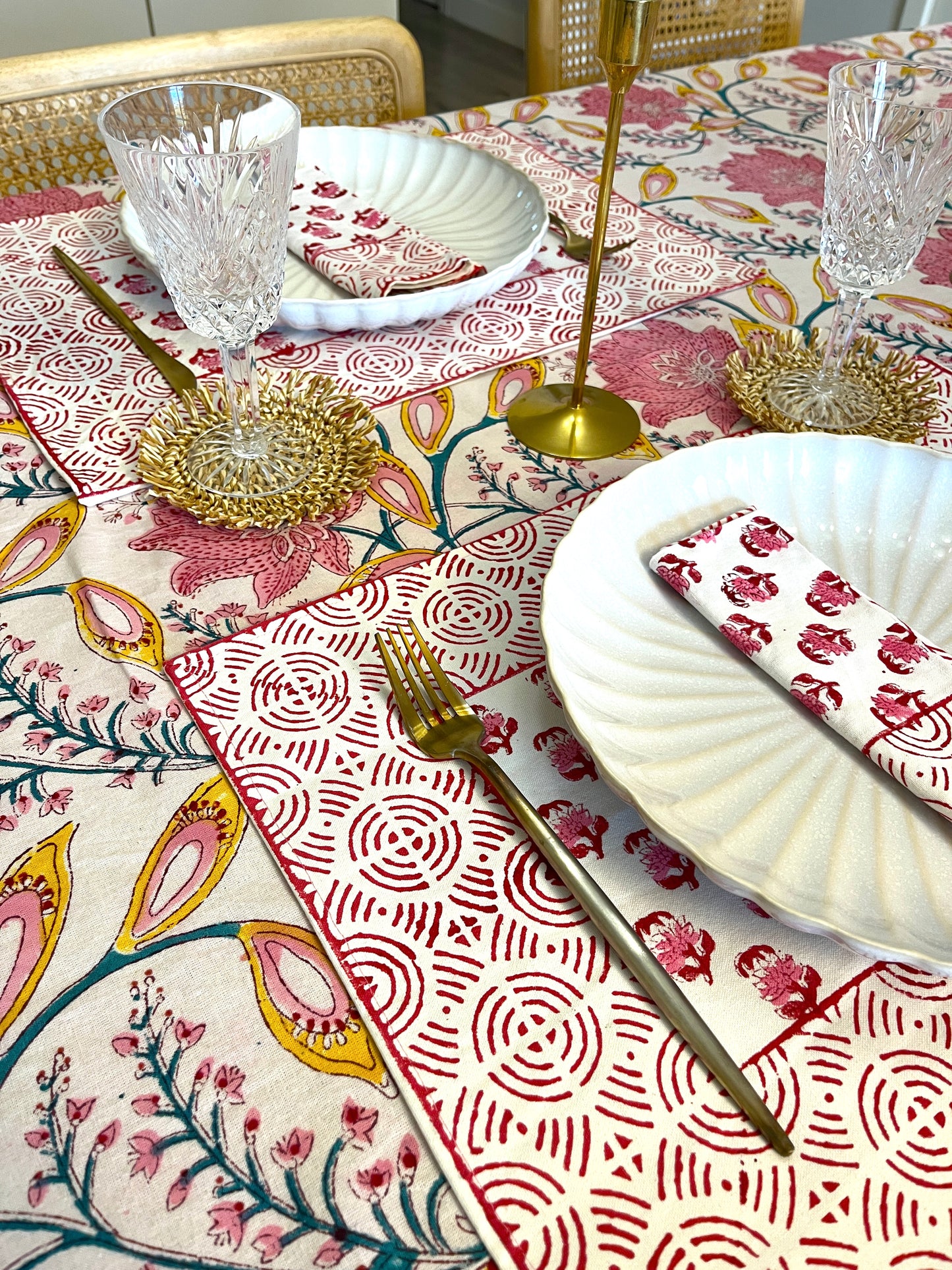 Pink Pattern Table Cover