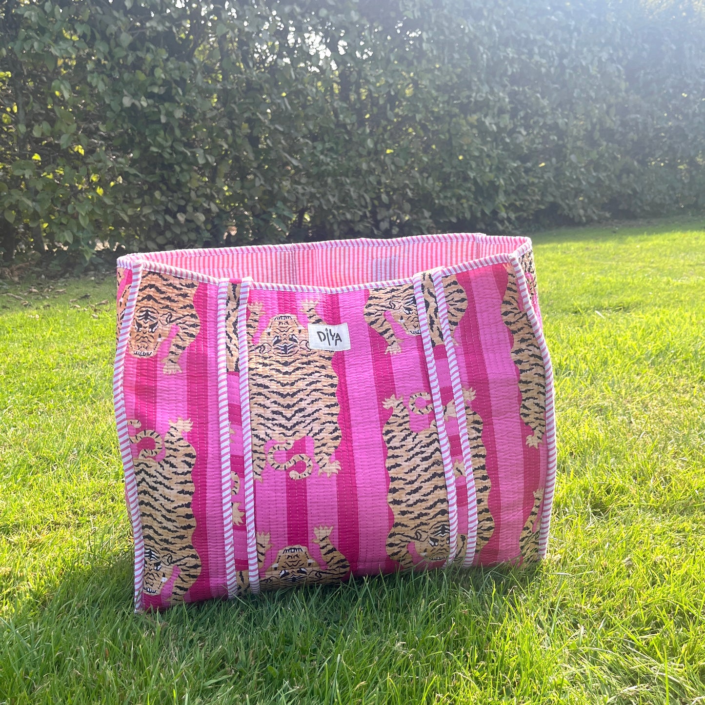 Pink Lemonade Tiger Laptop Tote Bag