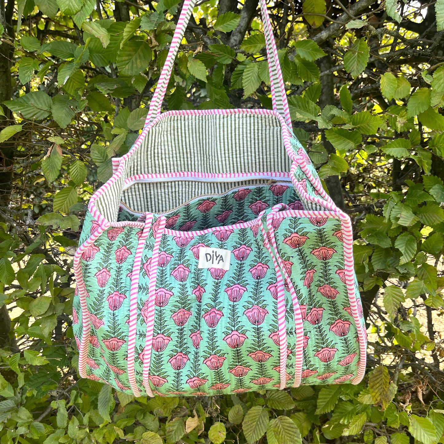 Green Bloom Laptop Tote Bag