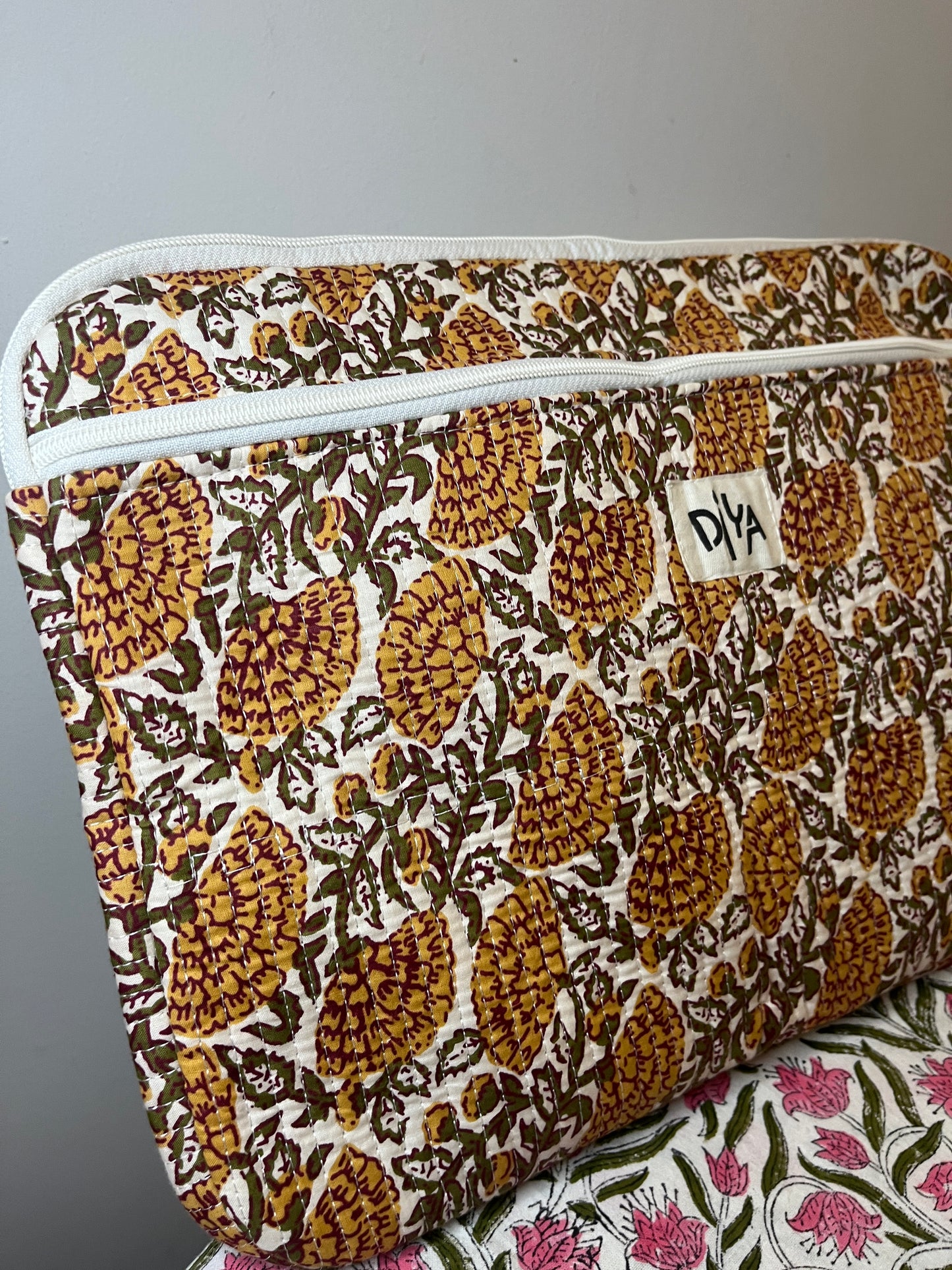 Rose Motif Cotton Laptop Sleeve