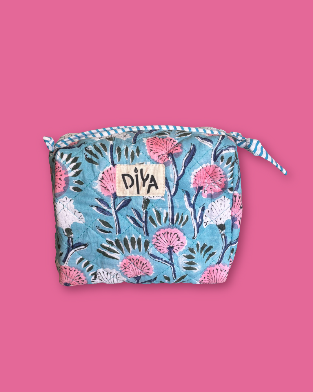 Blue Floral Medium Wash Bag