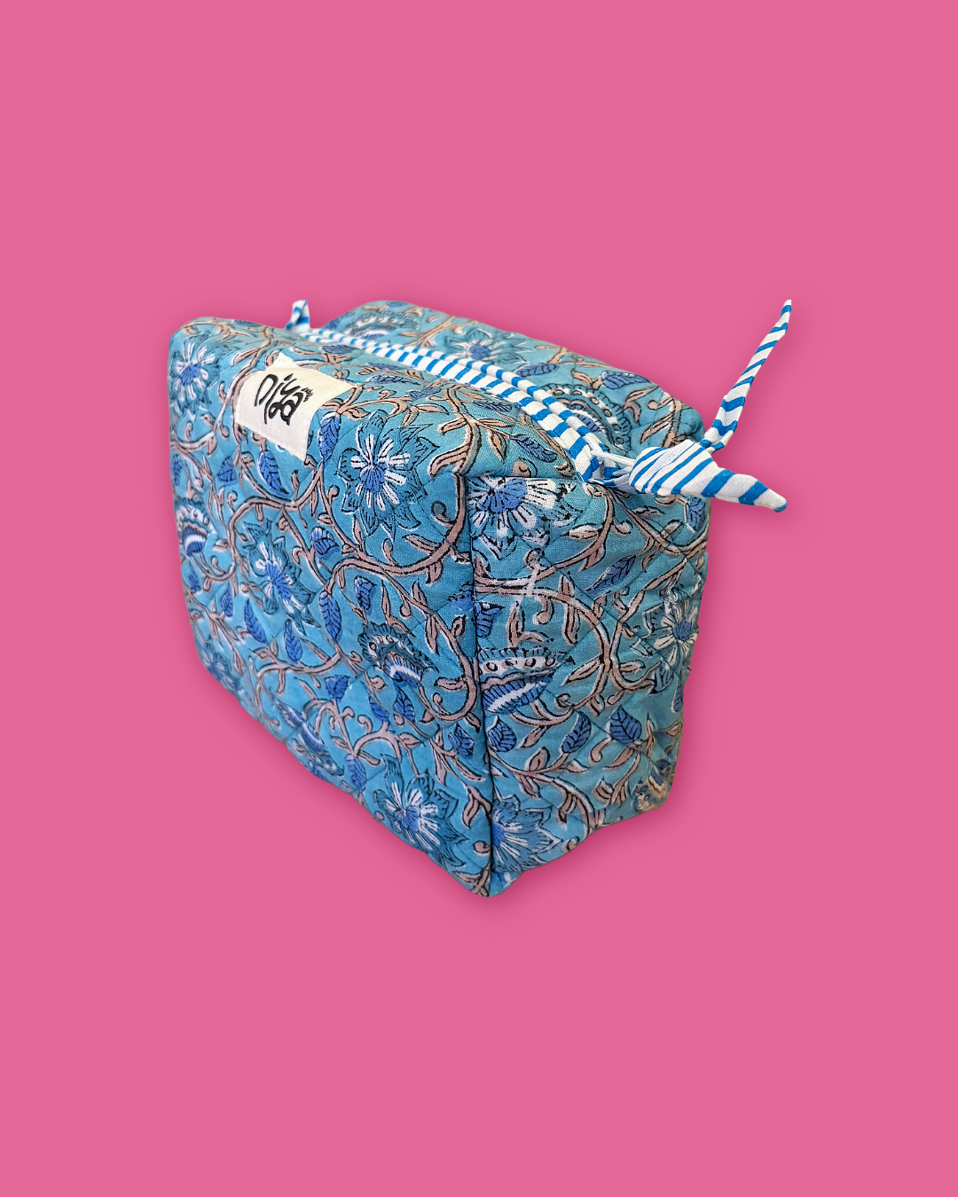 Blue Art-Deco Floral Medium Wash Bag