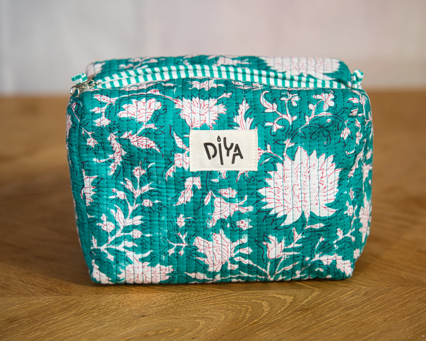 Olive Green Medium Wash Bag