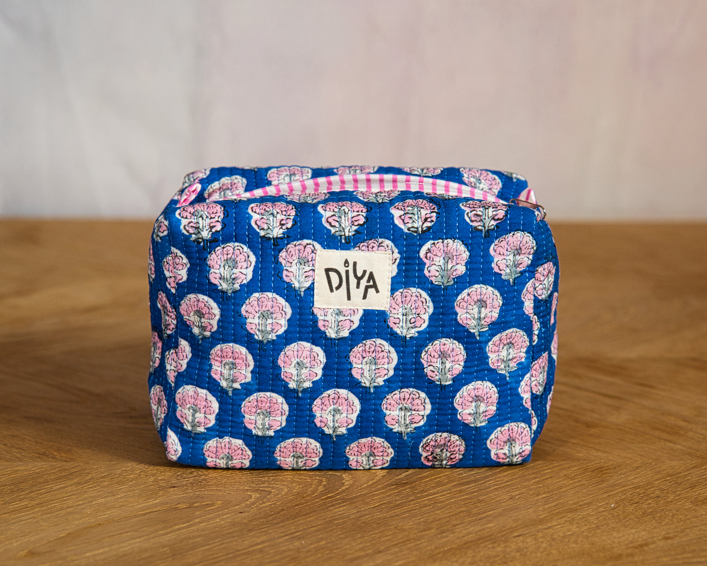 Blue Floral Medium Wash Bag