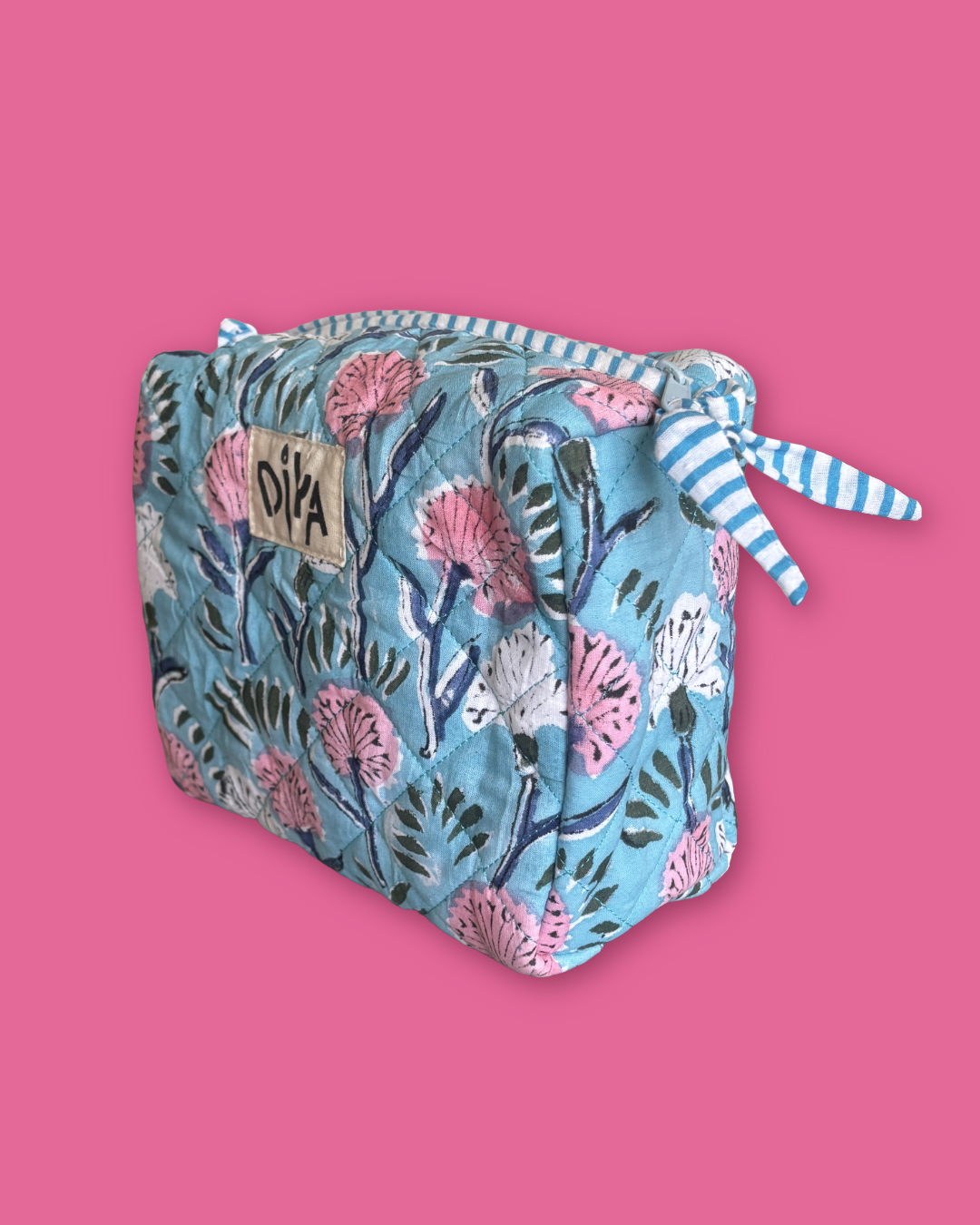 Blue Floral Medium Wash Bag