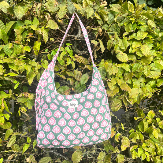 Meadow Rose Shoulder Bag