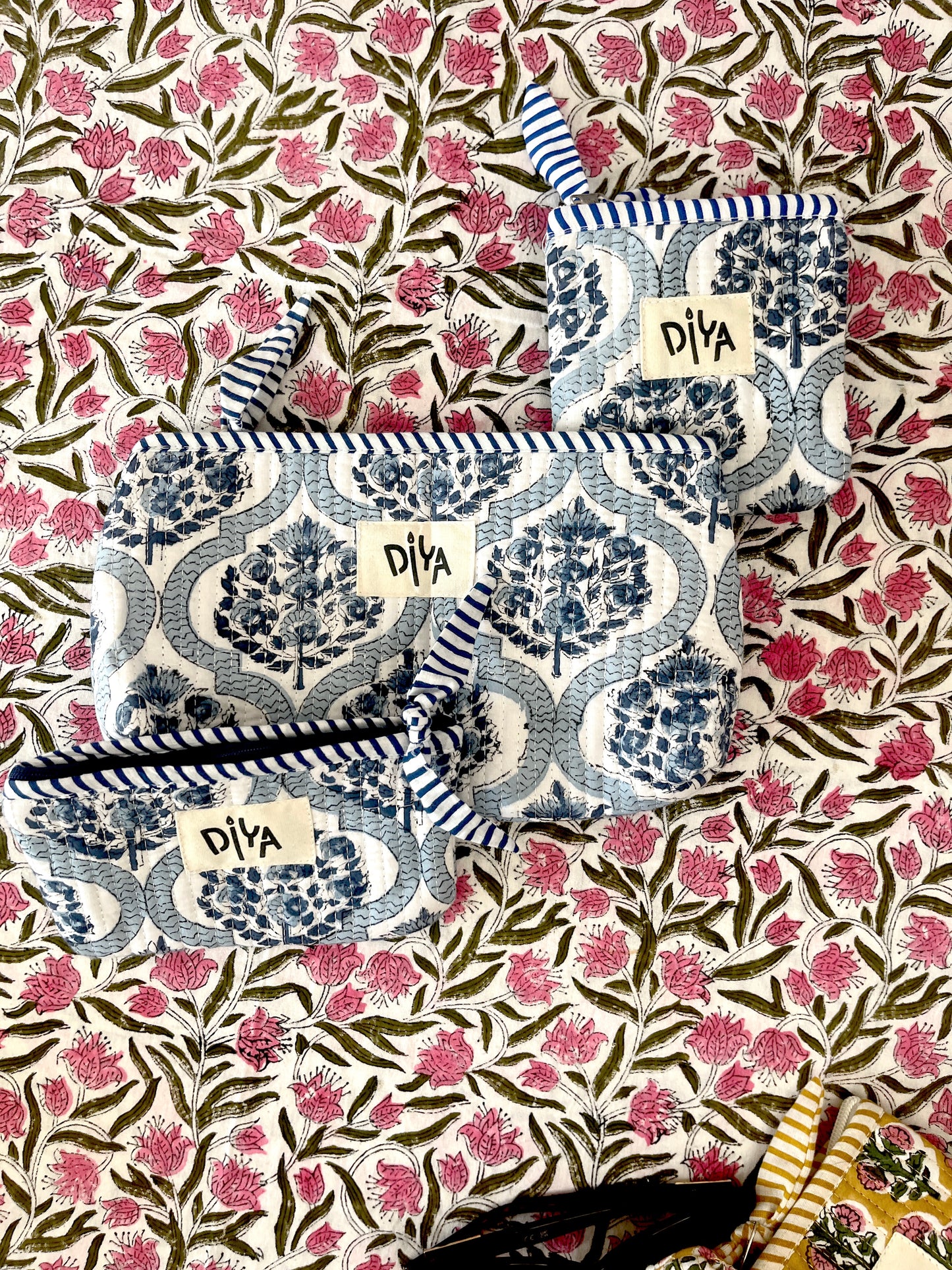 Light blue Petal Coin Pouch