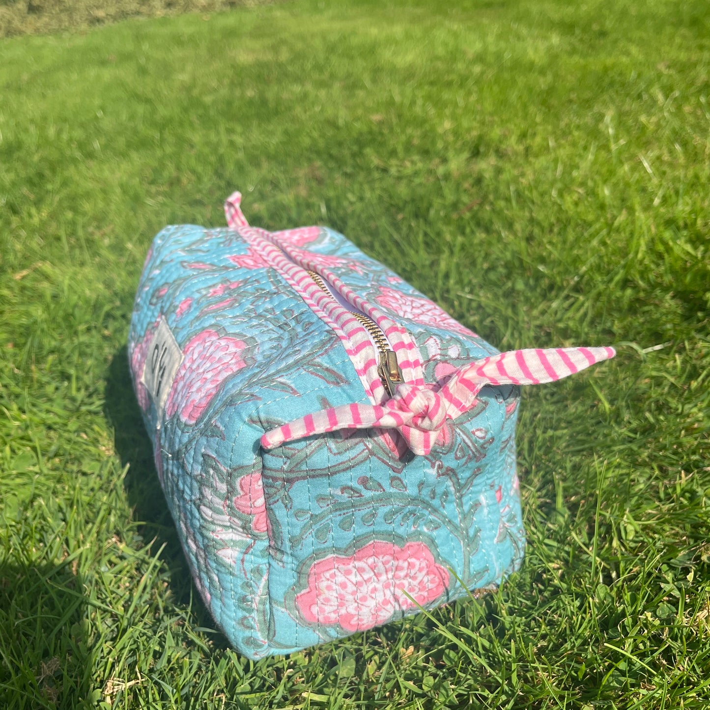 Men's Medium Pouch - Blue with Pink Flower