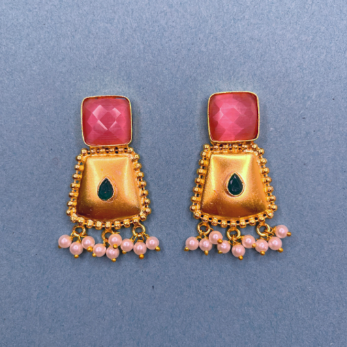 Elegant Pink and Gold Imitation Earrings