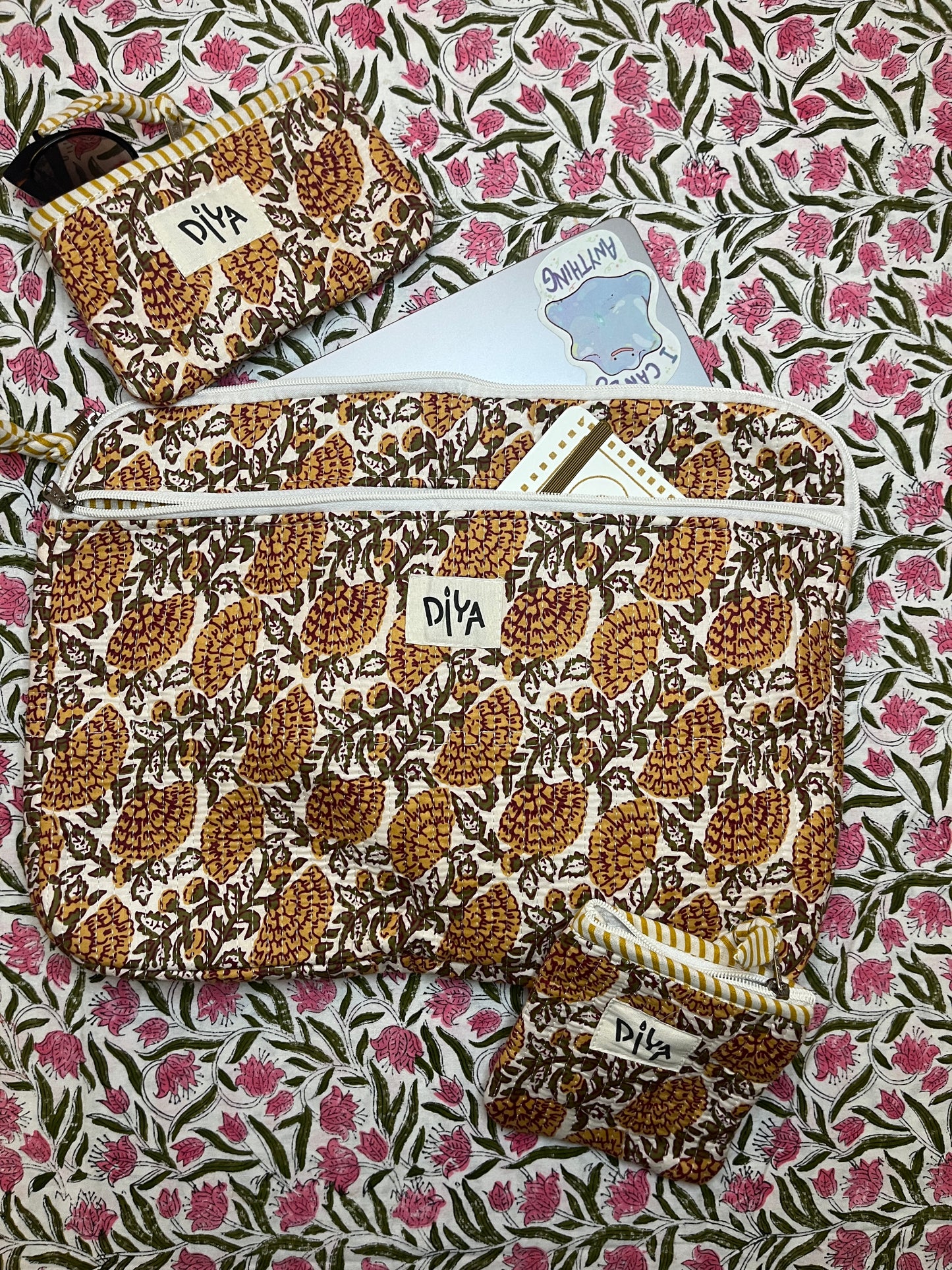 Rose Motif Cotton Laptop Sleeve