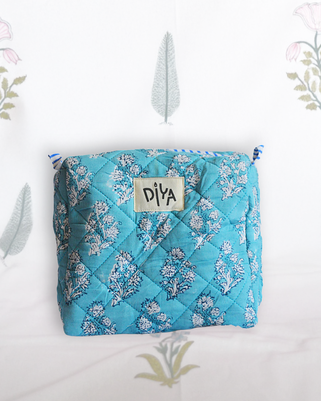 Blue Hyacinth Medium Wash bag